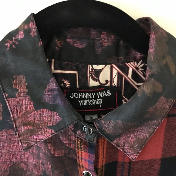 Johnny Was Silk Mulberry Rose Print Mixup Shirt Western - Picture 9 of 14